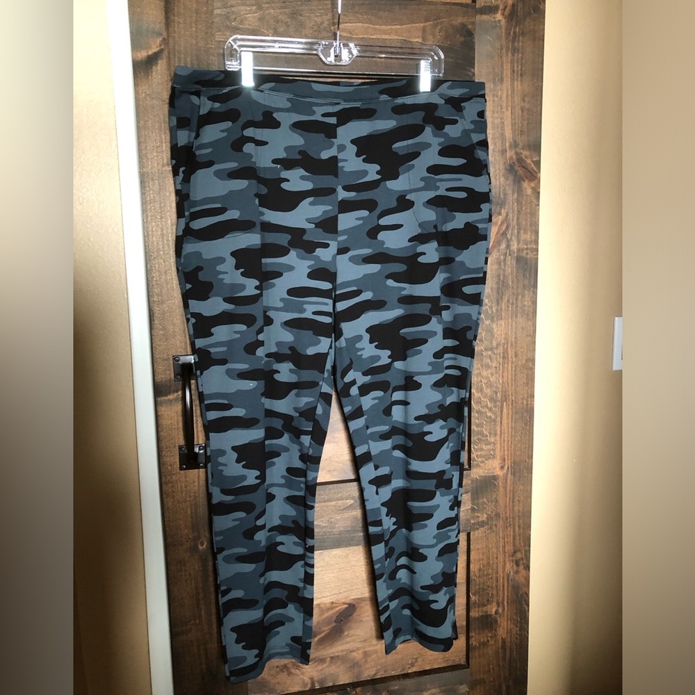 French Terry knit pant by Denim and Co